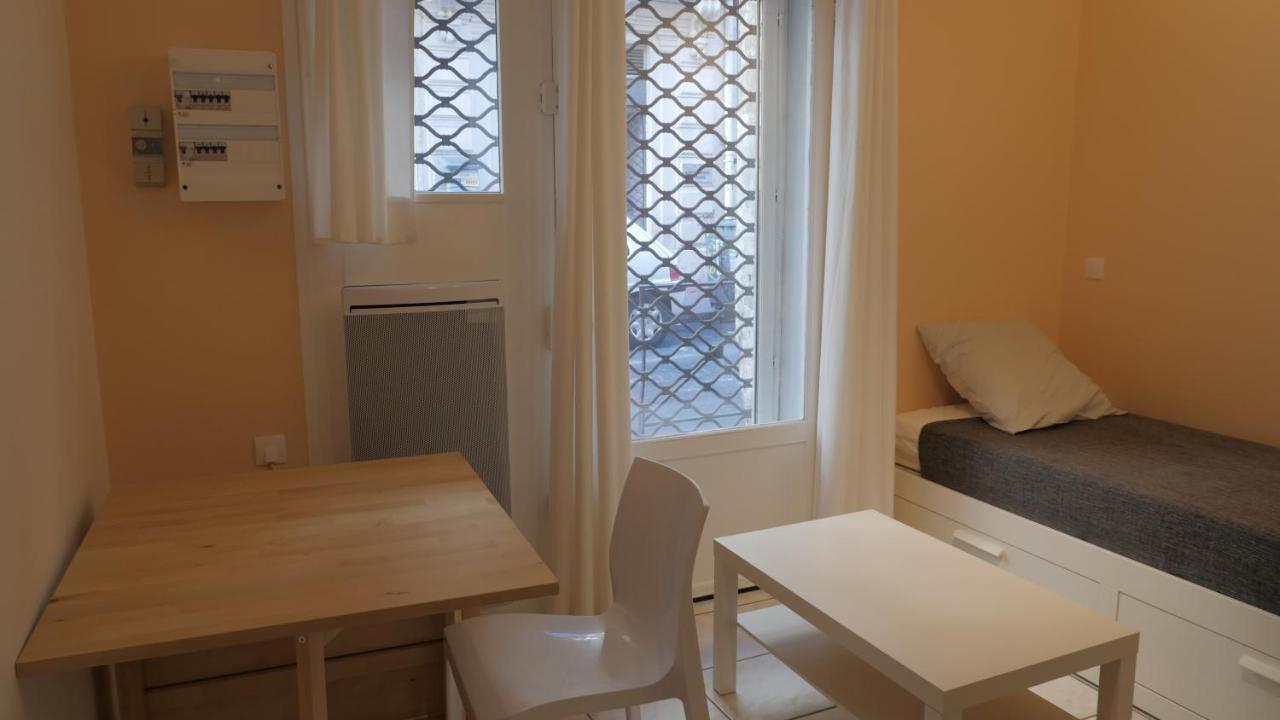 Petit studio gare Saint Roch Montpellier Appartamento Esterno foto